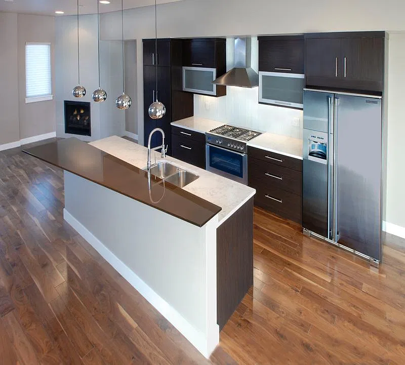 2501 Bryant St — Photo 3