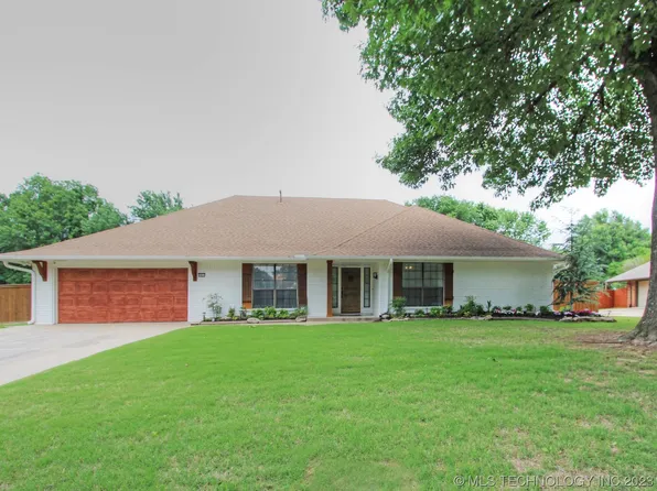 5027 E 99th St S, Tulsa, OK 74137