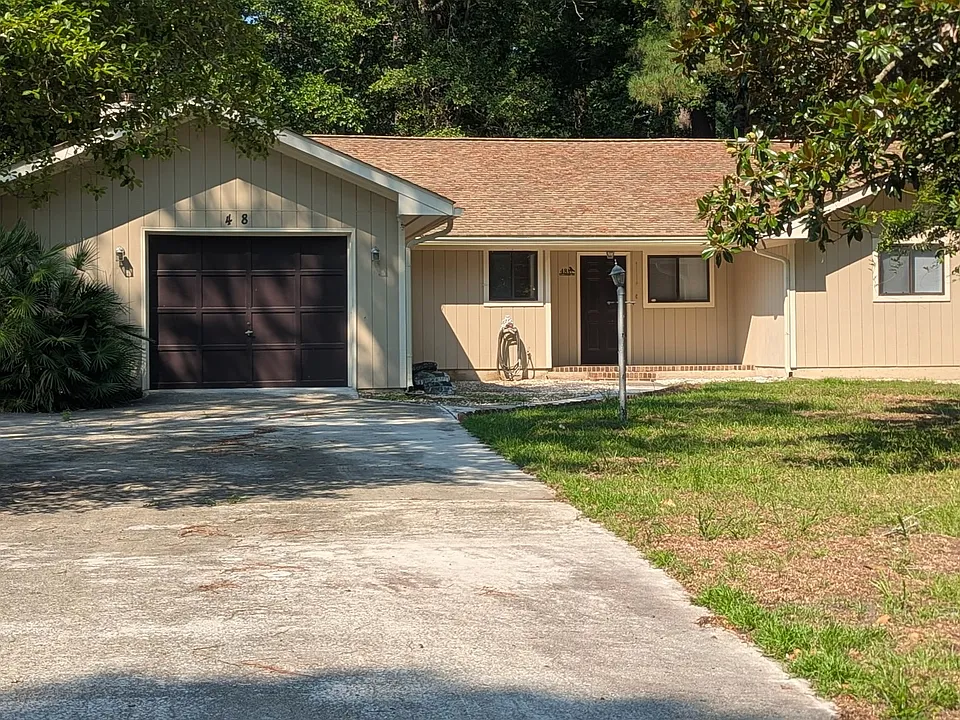 48 Calabash Dr