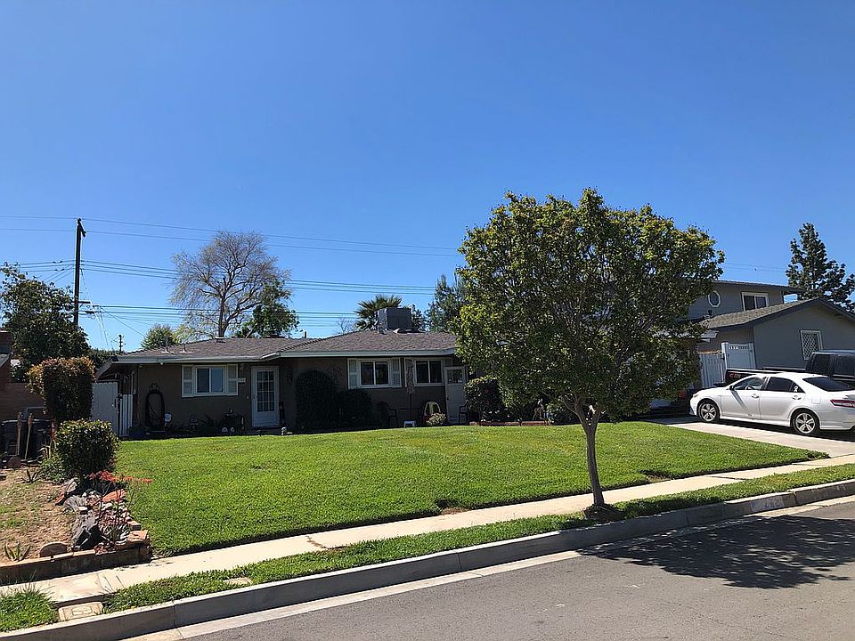 1st image of 222 Orchid Ct
