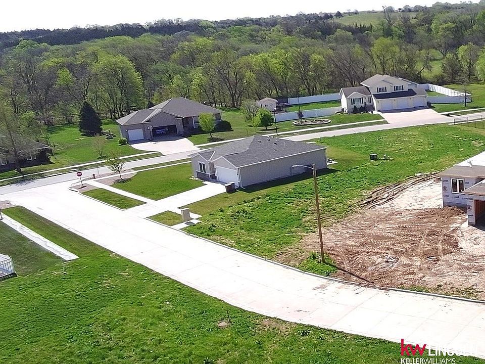 2nd image of 1245 Evergreen Rd