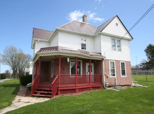 203 E Birch St, Saint Nazianz, WI 54232