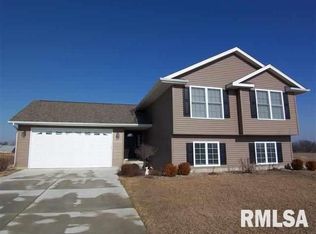 504 Rivermist St, Colona, IL 61241