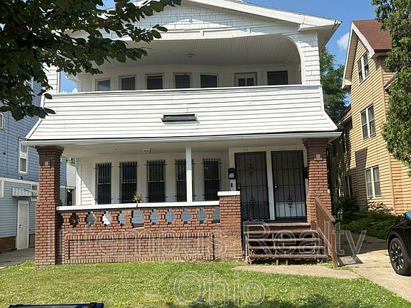 2nd image of 942 Eddy Rd #2
