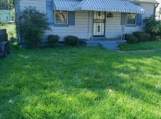 1387 Oaklawn St, Memphis, TN 38114