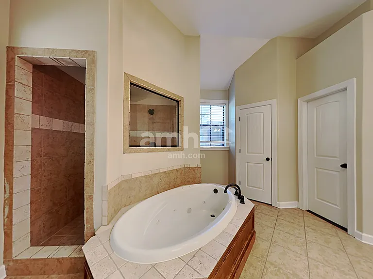 6900 Lagrange Grove Dr — Photo 11