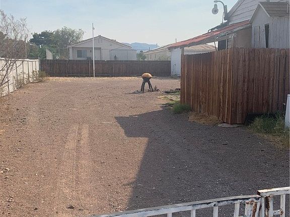 3rd image of 473 Hunter Dr