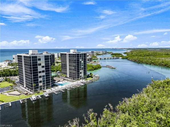 26225 Hickory BLVD #4C, BONITA SPRINGS, FL 34134