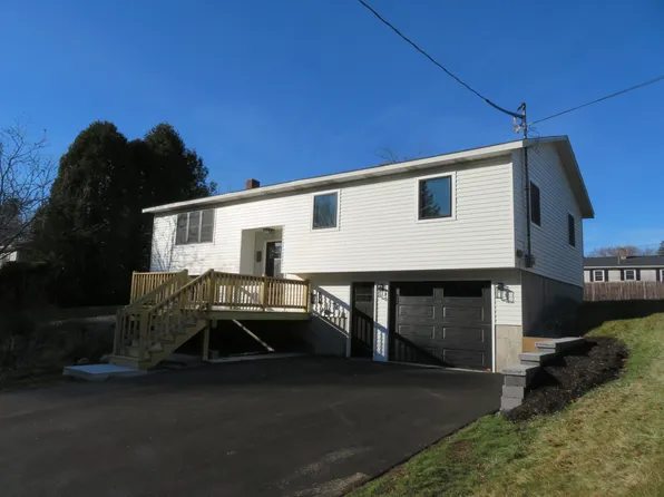 13 Bartholomew Street, Lisbon, ME 04250