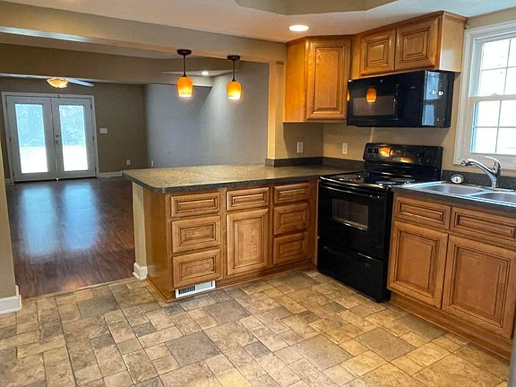 Kitchen 1