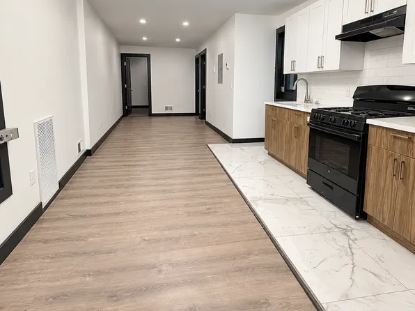 658 S 11th St #1, Newark, NJ 07103