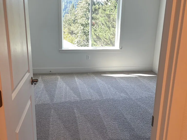2552 Brackenfern Rd — Photo 23