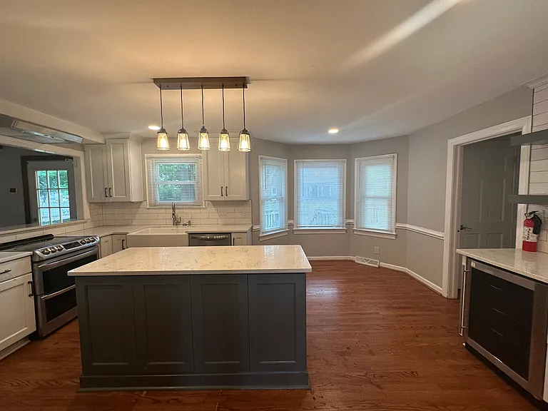 608 Hearndon Ct — Photo 11
