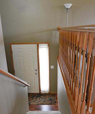 2nd image of 1036 41st Ave W