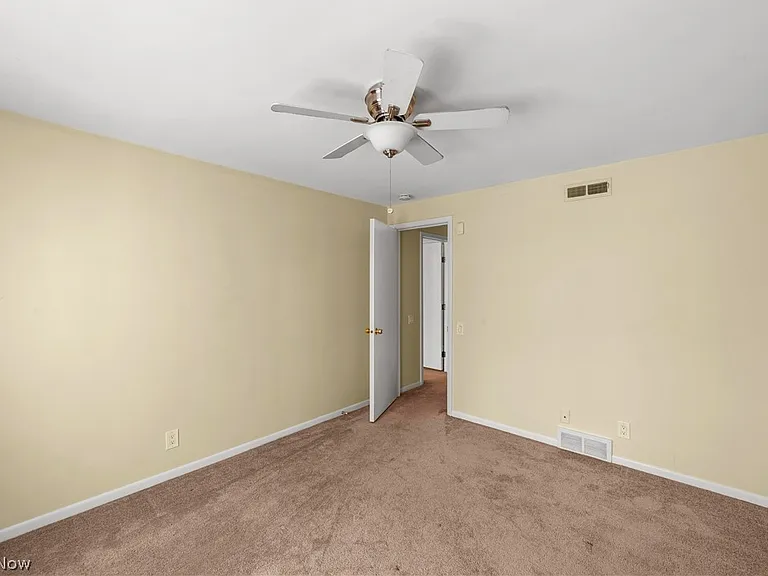 30800 Gates Mills Blvd — Photo 26