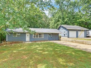 4003 Oakwood Rd, Oakwood, GA 30566