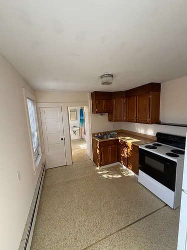 108 Apsley St #5 Photo 1