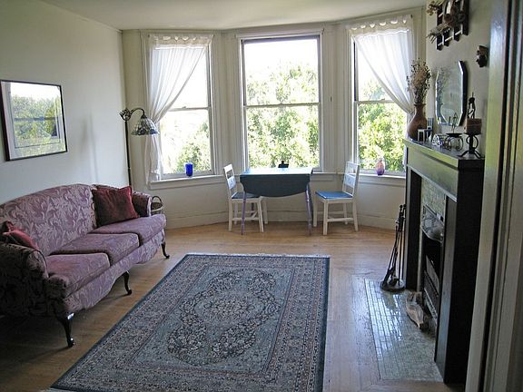2nd image of 1190 Dolores St