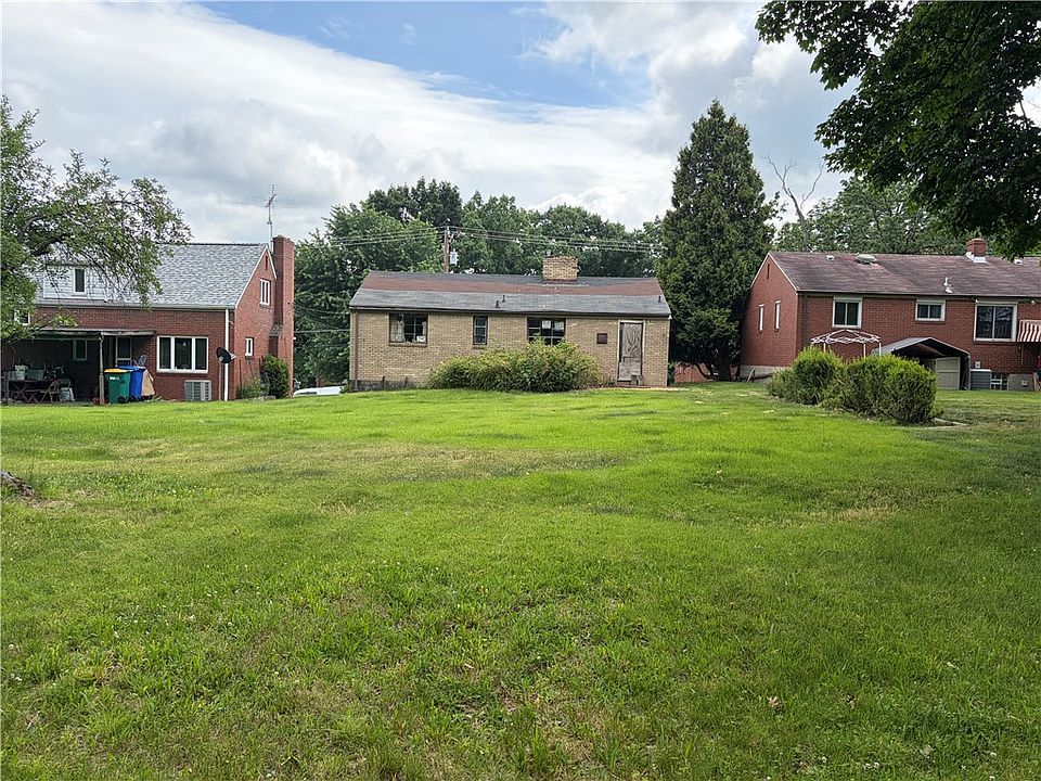 2nd image of 803 Highview Rd