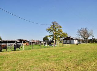 739 Albers Rd, Round Top, TX 78954