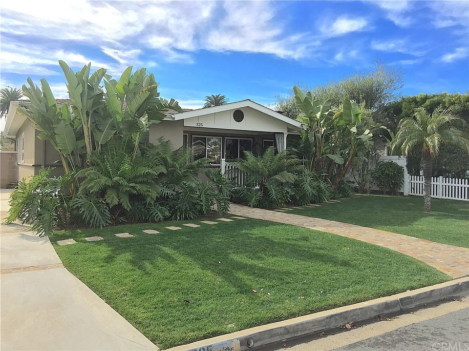 1st image of 325 Costa Mesa St