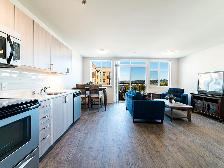 123-4th Apts — Photo 5