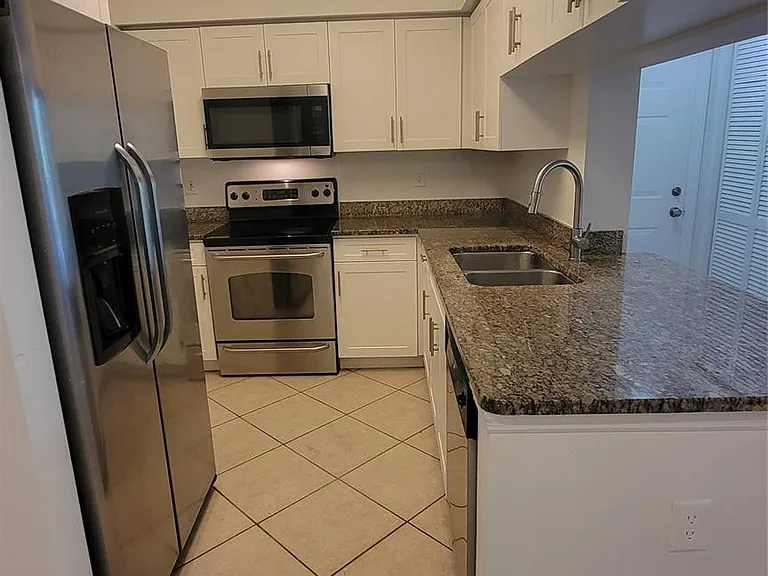 6533 Emerald Dunes Dr #205 — Photo 11
