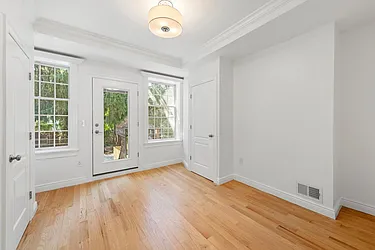 Rented by Nest Seekers International