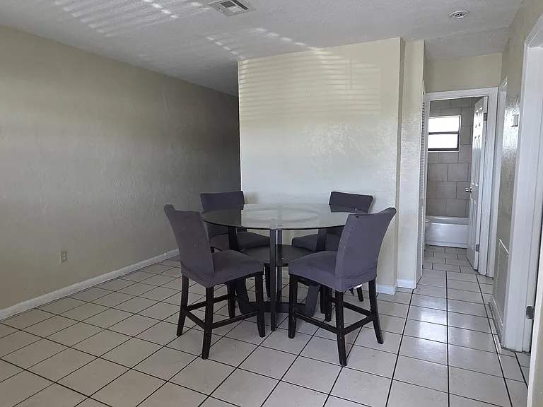 848 NW 10th St #844 — Photo 15