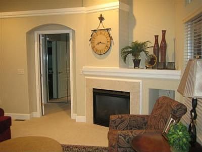 2nd image of 2576 Saint Charles Cir