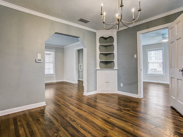 715 Newell Ave — Photo 6