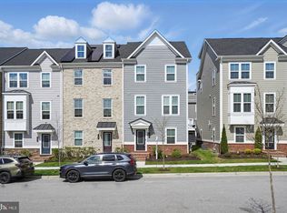 306 Bevington St, Middle River, MD 21220