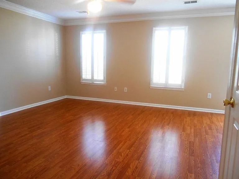4841 Habersham Ln — Photo 12