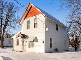 N63W23564 Silver Spring Dr, Sussex, WI 53089