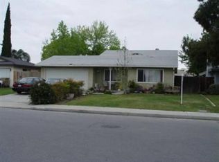 5300 Appletree Ln, Bakersfield, CA