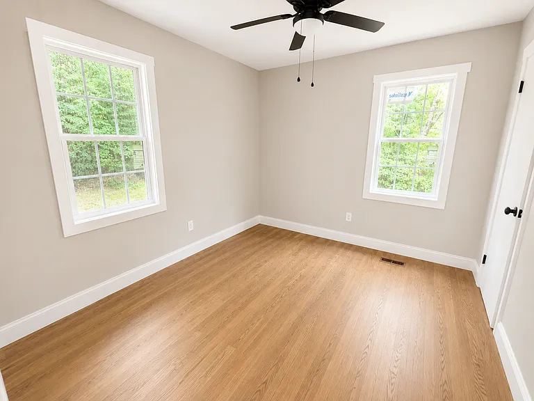 631 Medlin Rd NW — Photo 5