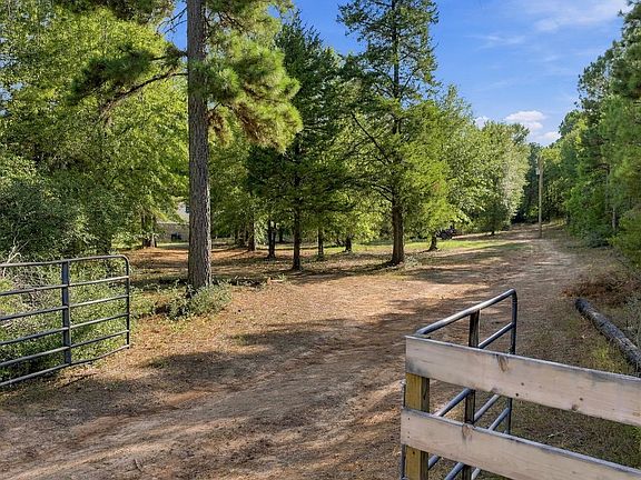 3rd image of 13676 County Road 2137d