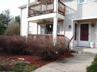 215 Ashmead Cmns #215, Enfield, CT 06082