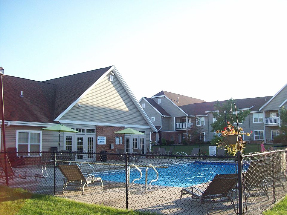 HEATED POOL
