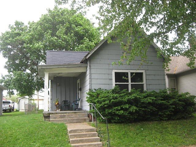 1st image of 356 E Paris St