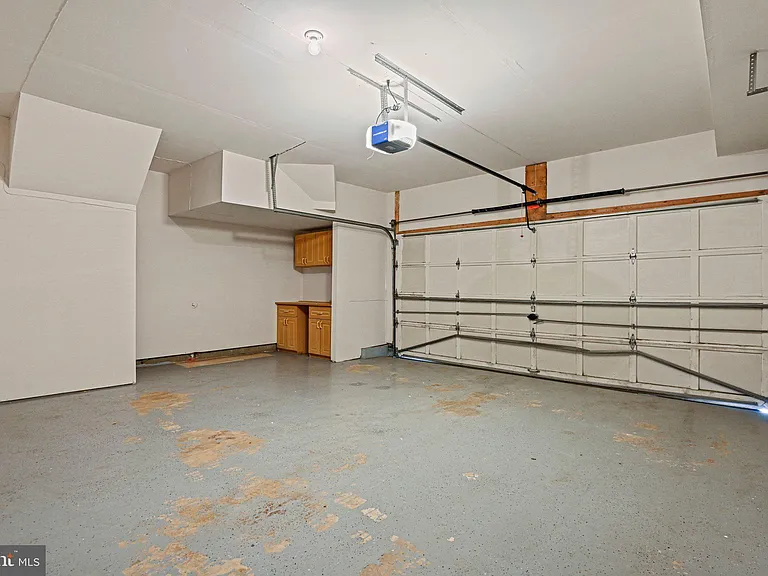 2658 Logan Wood Dr — Photo 34