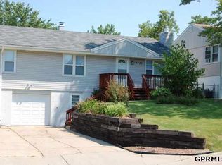 3732 Ida St, Omaha, NE 68112