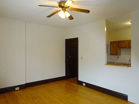 3rd image of 1536 Lasalle Ave APT 201