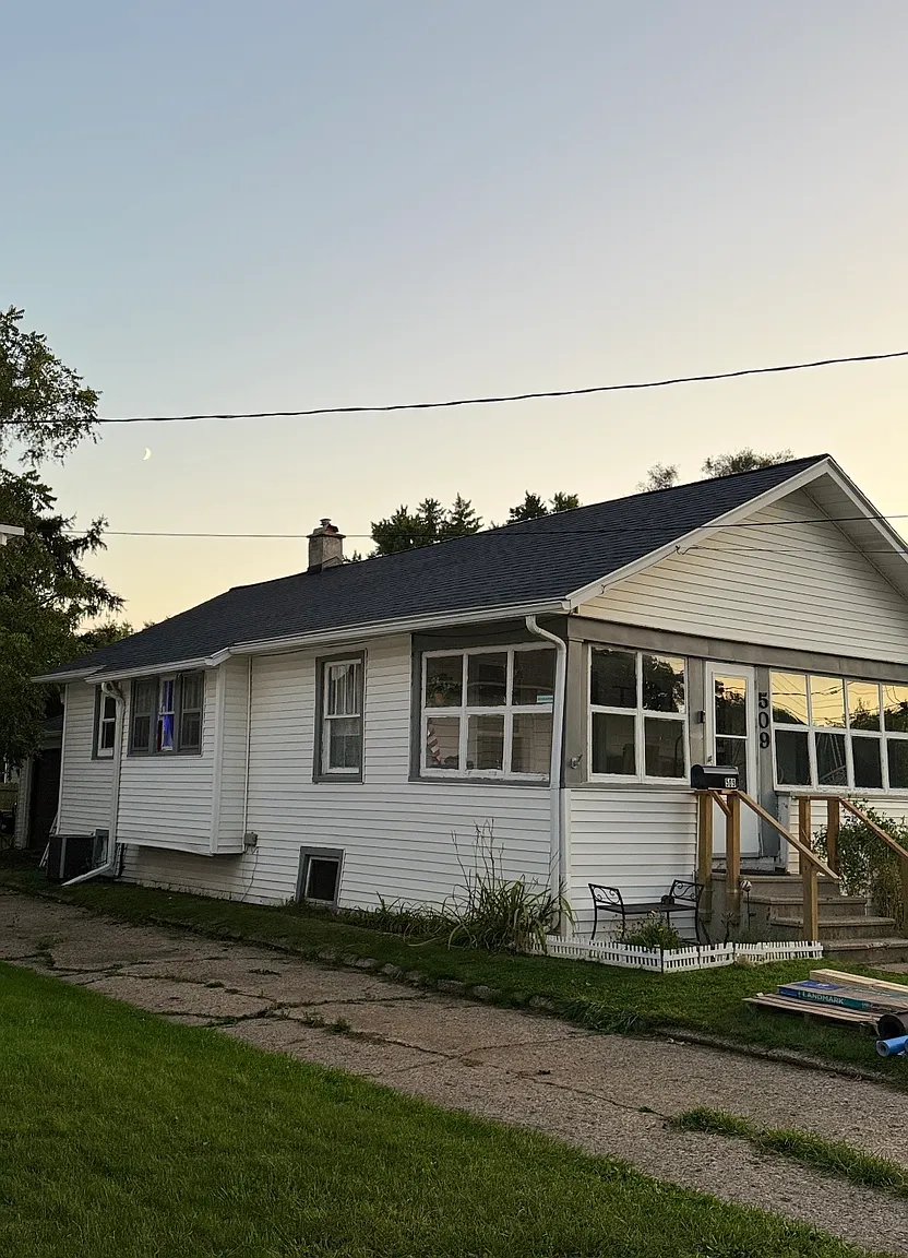 509 Wentworth Ave photo 1