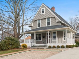 766 Main St, Warren, RI 02885