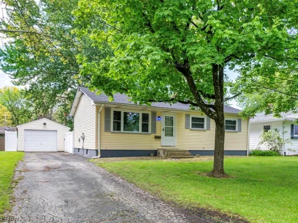 1793 Lealand Ave, Youngstown, OH 44514