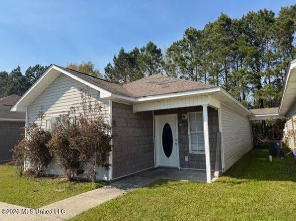 5509 Quail Creek Cir, Diberville, MS 39540