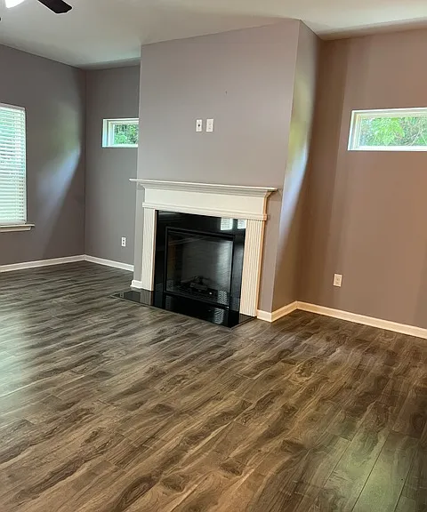 517 Jefferson Chase St SE — Photo 4