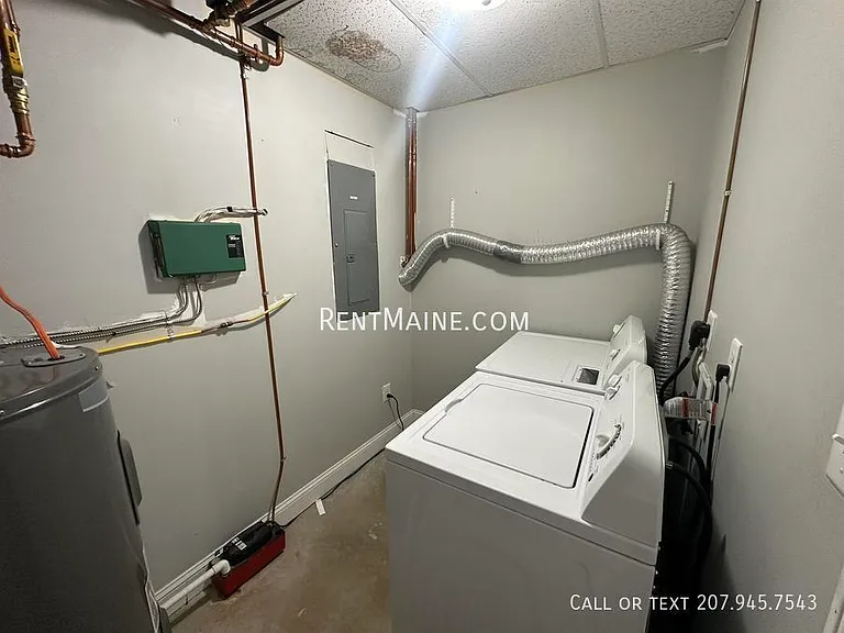 37 Basketball Ct — Photo 17