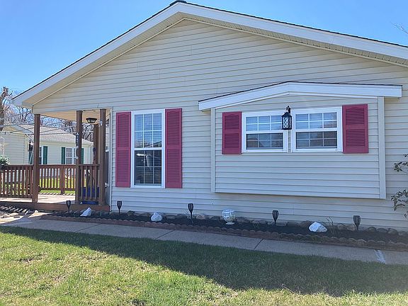 2nd image of 187 Hummingbird Ct S